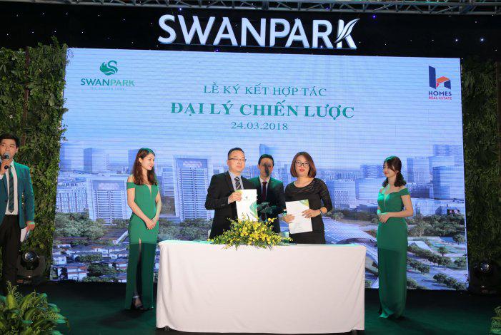 Lễ ký kết đối tác chiến lược dự án SwanPark tại Hà Nội